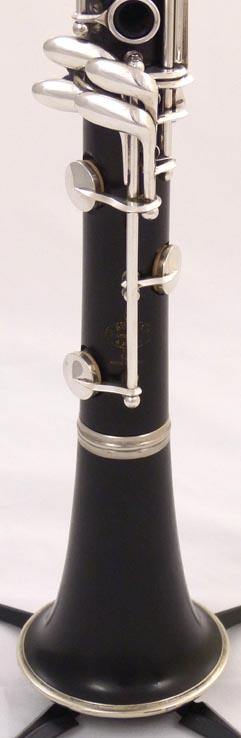 Buffet DG Prestige Bb clarinet - close up of bell and lower joint