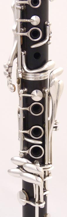 Used Buffet DG Prestige Bb clarinet - close-up of keys