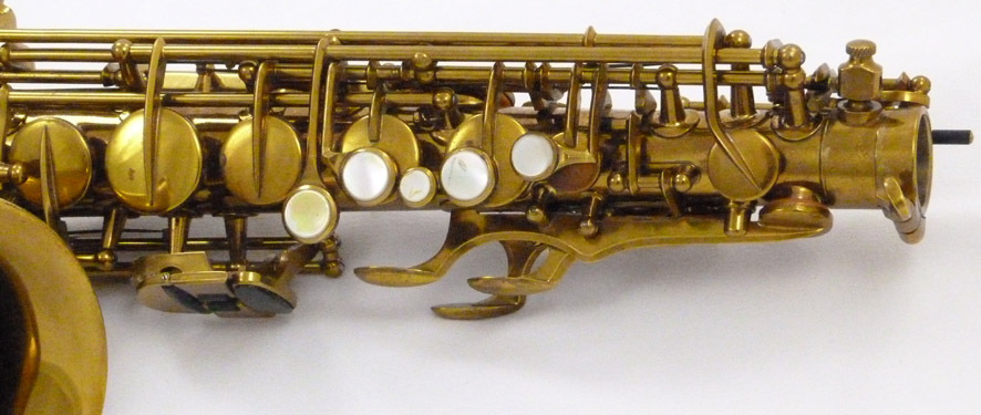 Buffet Super Dynaction (SDA) alto saxophone - close up of keys