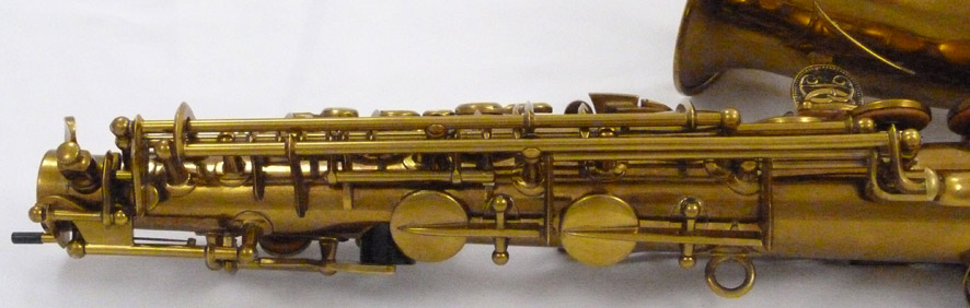 Buffet Super Dynaction (SDA) alto saxophone - close up of keys