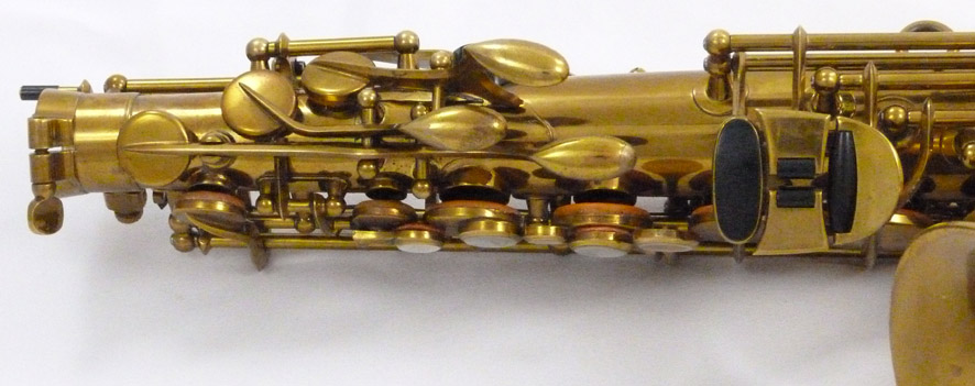 Buffet Super Dynaction (SDA) alto saxophone - close up of keys