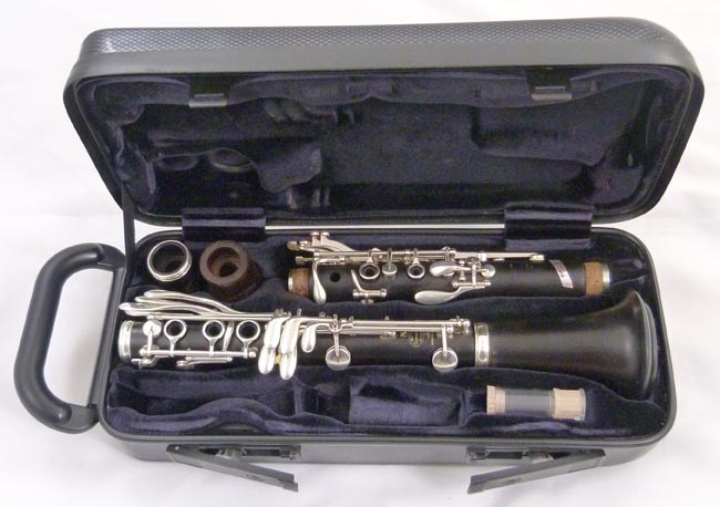 Used Buffet Tosca Bb Clarinet in original Tosca case