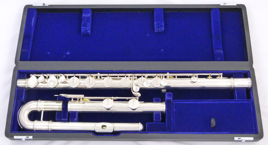 Used Gemeinhardt 21BSP bass flute - in original Gemeinhardt hard shell case