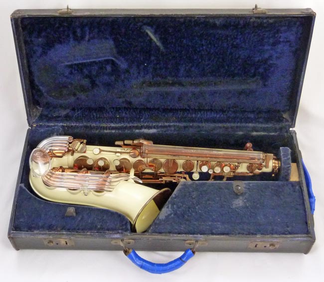Used Grafton alto sax - saxophone in Selmer hard shell case