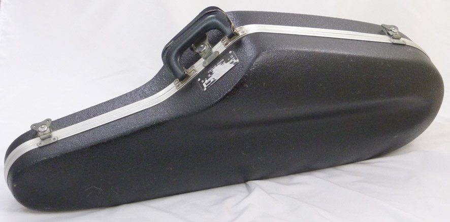 Used original Corona CA Walt Johnson contoured tenor sax case