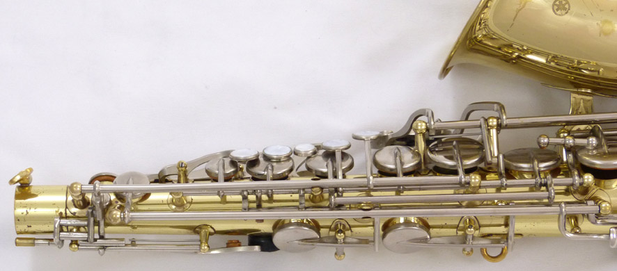 Used Yamaha YAS-23 alto saxophone - close up of keys