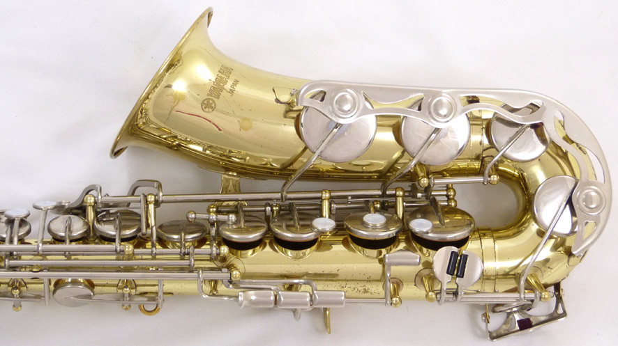 Yamaha YAS-23 alto saxophone - close up of lowerside