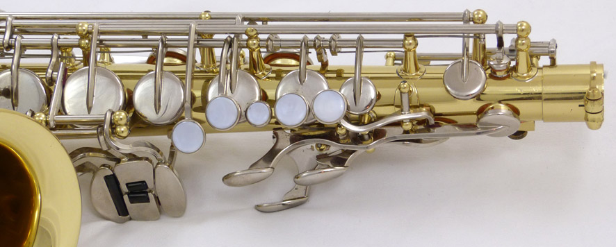 Used Yamaha YAS-23 alto sax - close up of keys