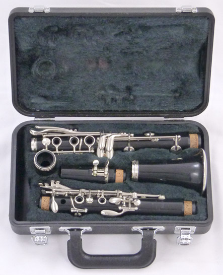 Used Yamaha YCL-20 clarinet in case