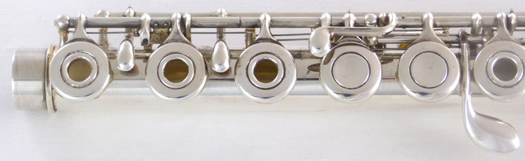 Used Yamaha YFL-481 II Flute - close up of keys