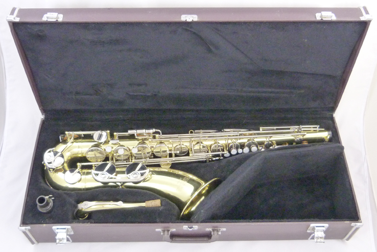 Used Yamaha YTS-23 tenor sax - includes original Yamaha hard shell case