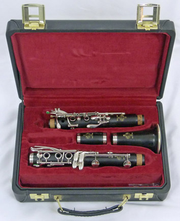 Used Buffet R13 Bb Clarinet